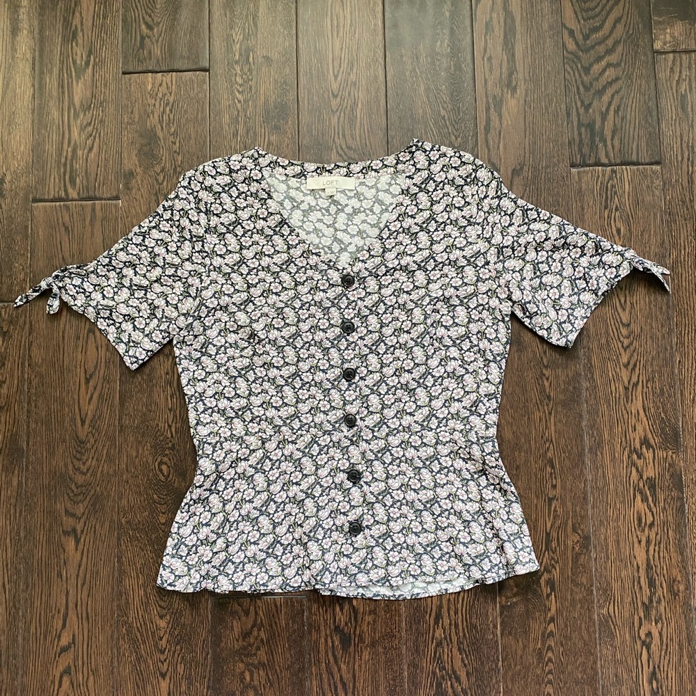LOFT Peplum Top
